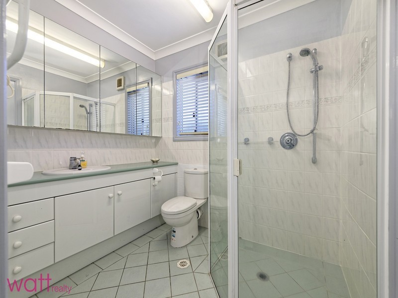 10 Signal Row, Shorncliffe QLD 4017