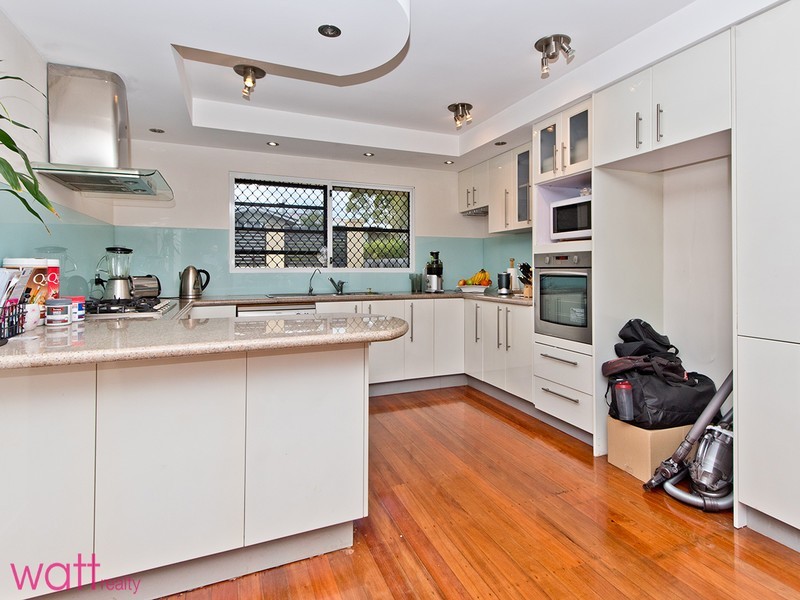 32 Mayflower Street, Geebung QLD 4034