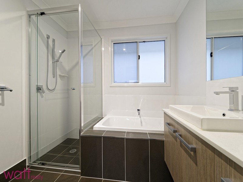 23 Centre Street, Aspley QLD 4034