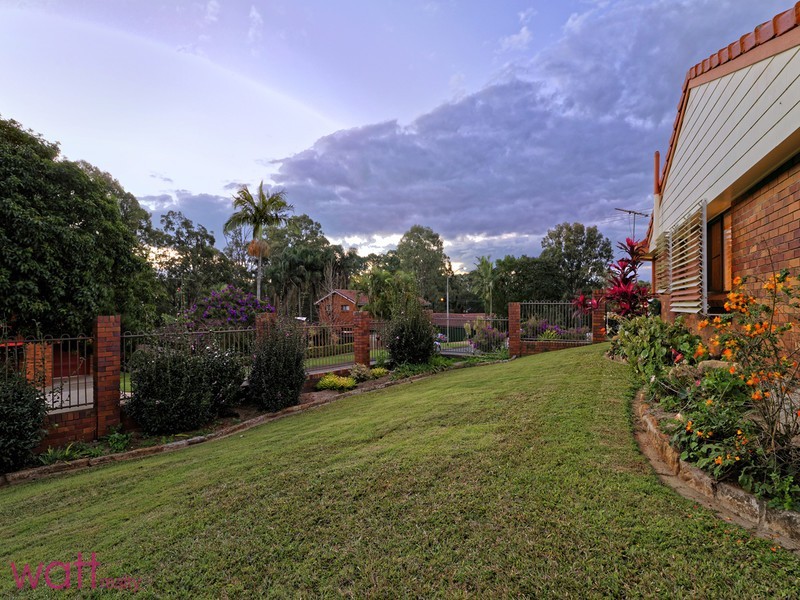 1 Moselle Place, Carseldine QLD 4034
