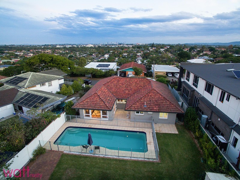 18 Chartwell Street, Aspley QLD 4034