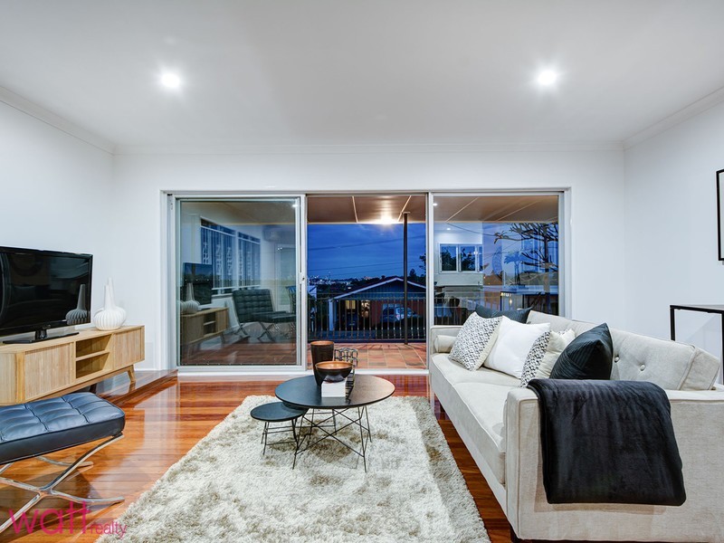 18 Chartwell Street, Aspley QLD 4034