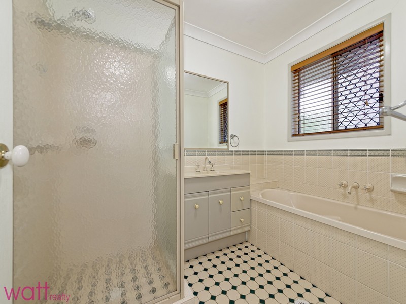 1 Natures Court, Joyner QLD 4500