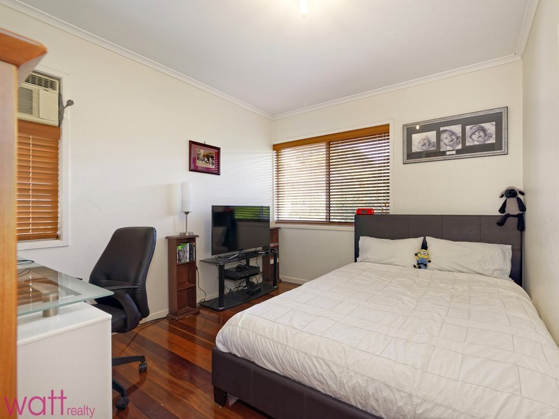 15 Luckins Street, Aspley QLD 4034