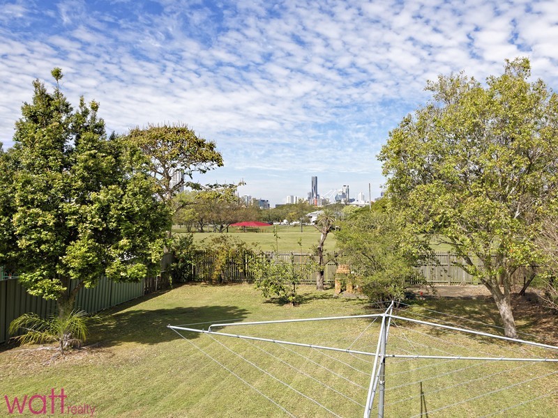 49 Cartwright Street, Windsor QLD 4030