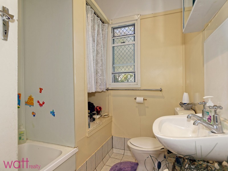 12 Brassington Street, Zillmere QLD 4034