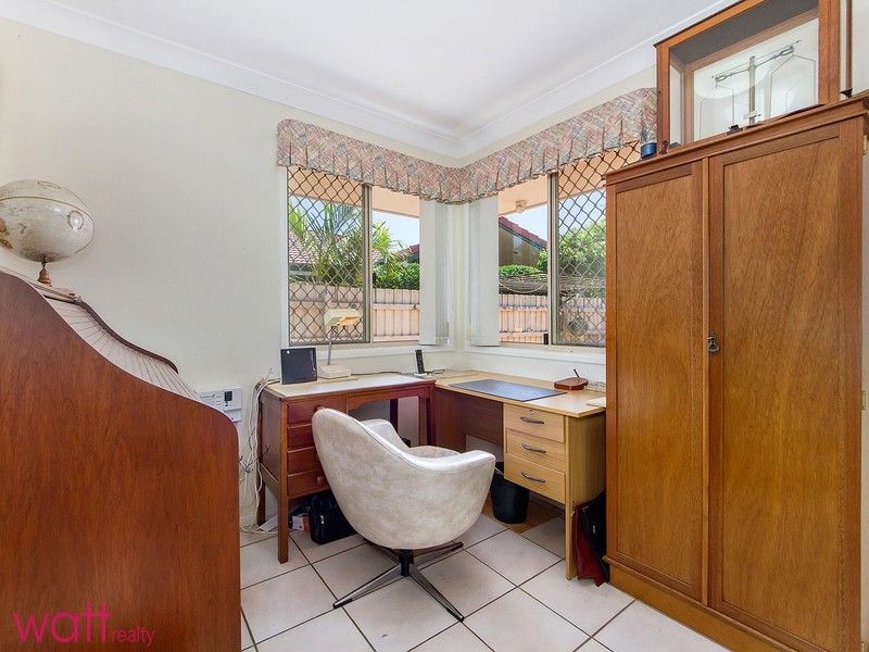 33 Bangalow Street, Bridgeman Downs QLD 4035