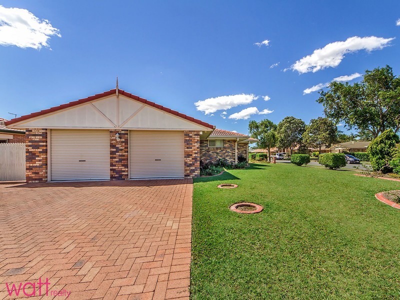 33 Bangalow Street, Bridgeman Downs QLD 4035
