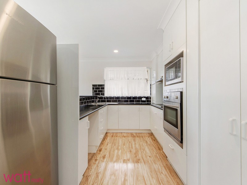 16 Beira Street, Aspley QLD 4034