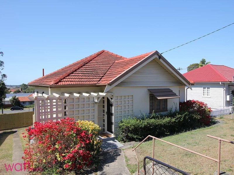 93 Hamilton Road, Wavell Heights QLD 4012