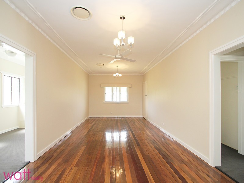 93 Hamilton Road, Wavell Heights QLD 4012