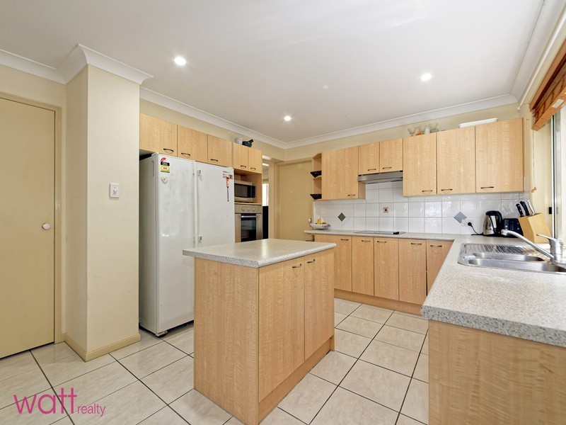 90 Barbour Road, Bracken Ridge QLD 4017