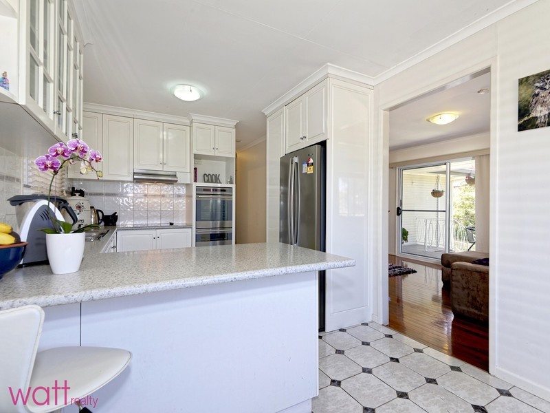 11 Zephyr Street, Aspley QLD 4034