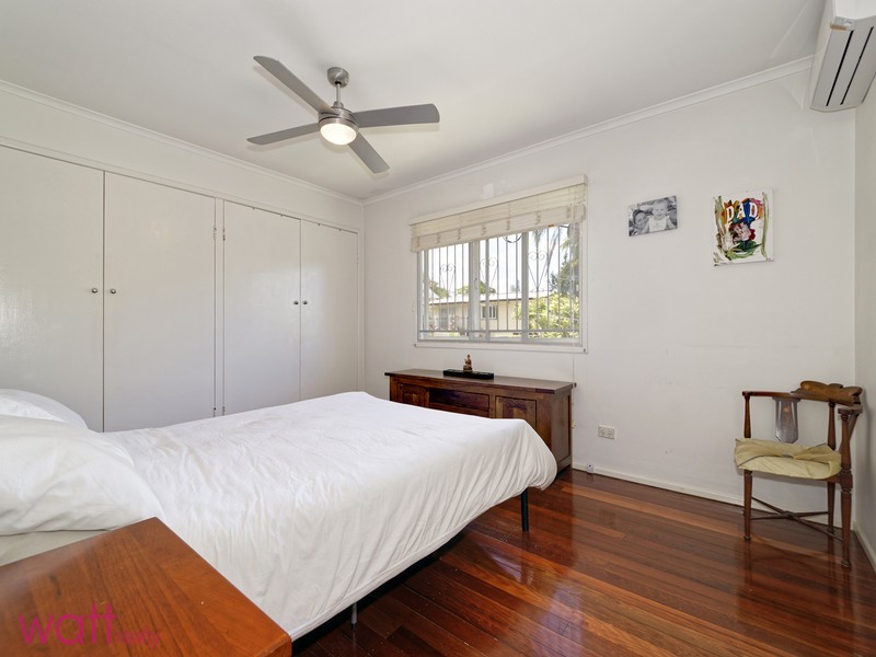 11 Zephyr Street, Aspley QLD 4034