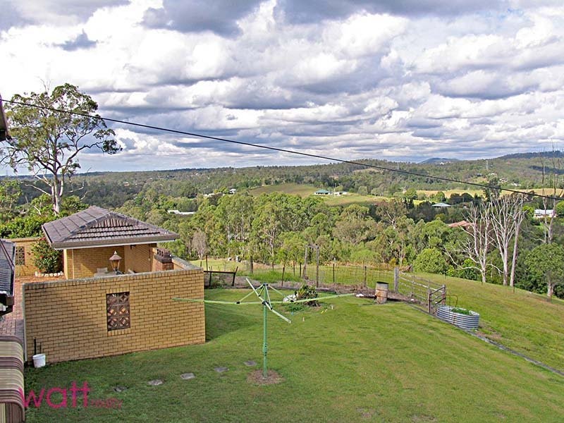 Eatons Hill QLD 4037