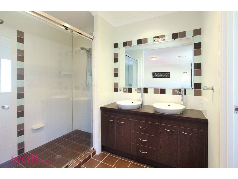 Eatons Hill QLD 4037