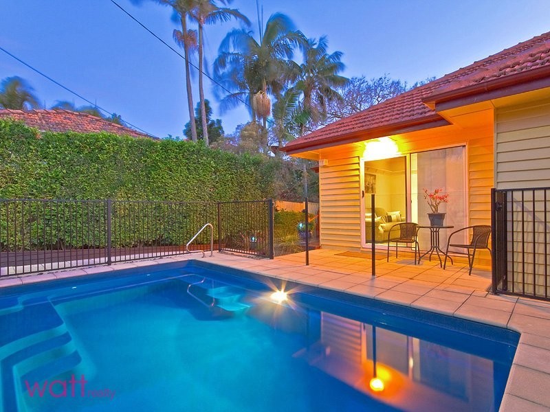 Wavell Heights QLD 4012