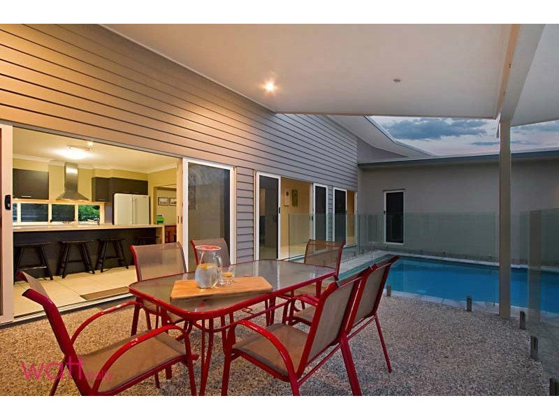 Bridgeman Downs QLD 4035