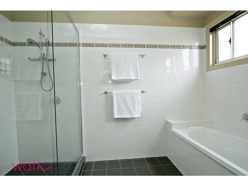 Bridgeman Downs QLD 4035