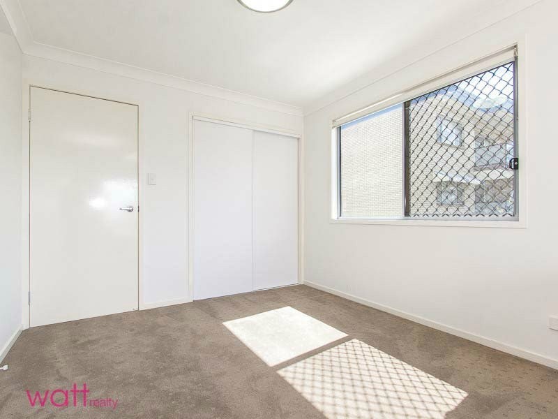 Wavell Heights QLD 4012