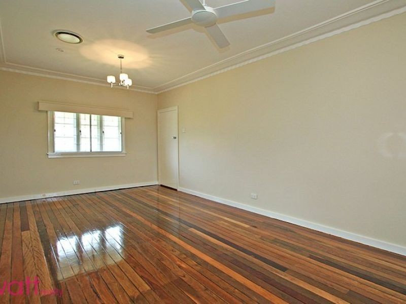 Wavell Heights QLD 4012