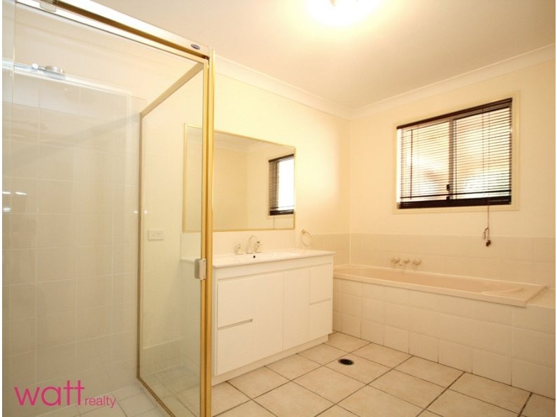 Eatons Hill QLD 4037
