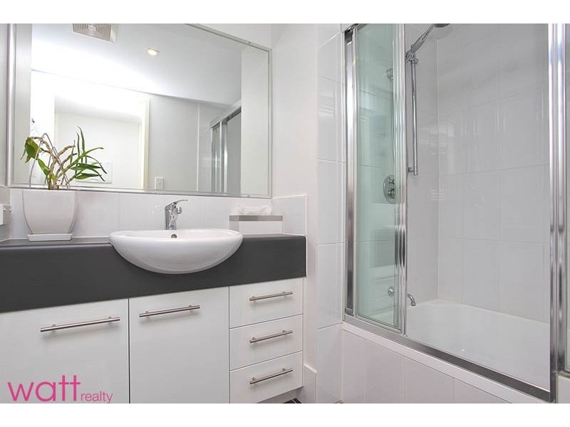 Wavell Heights QLD 4012