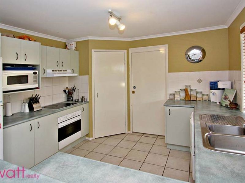 Everton Hills QLD 4053