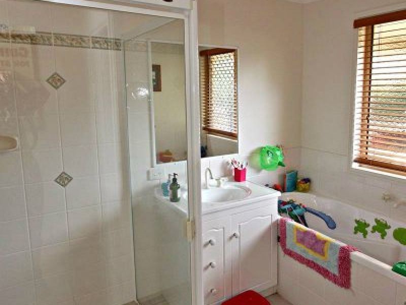 Everton Hills QLD 4053