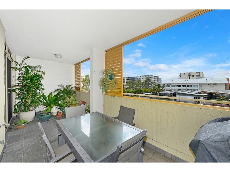 321/4 Stromboli Strait, Wentworth Point NSW 2127