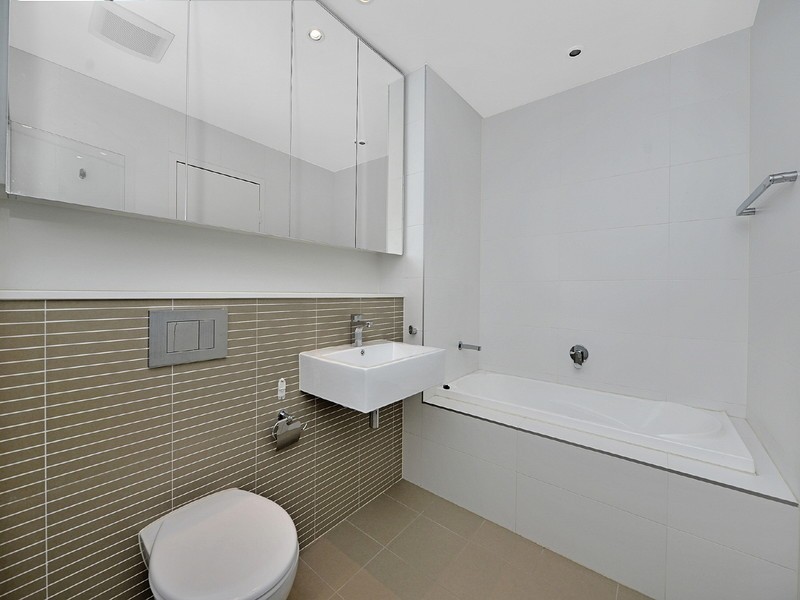 303/16 Corniche Drive, Wentworth Point NSW 2127