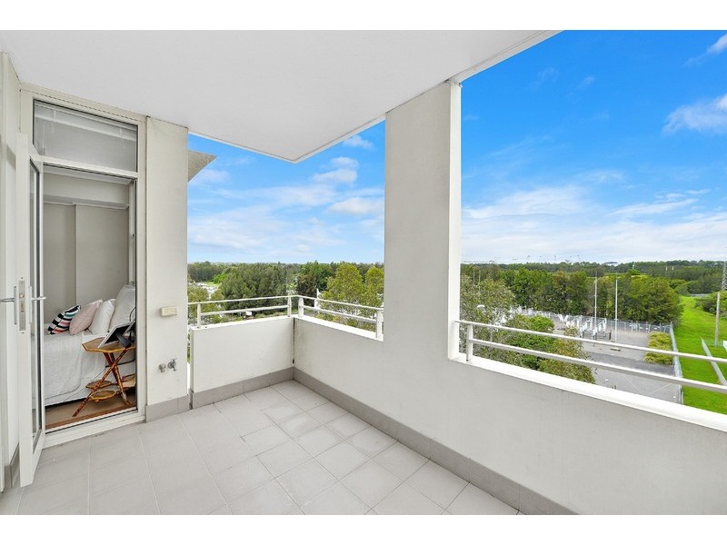 605/1 The Piazza, Wentworth Point NSW 2127
