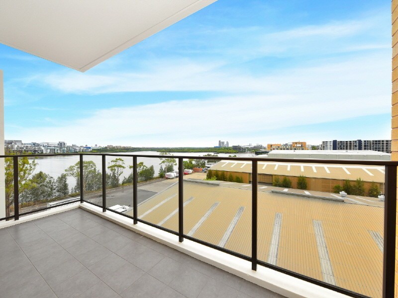 404/19 Verona Drive, Wentworth Point NSW 2127