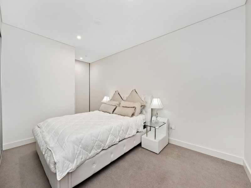 1008/13 Verona Drive, Wentworth Point NSW 2127