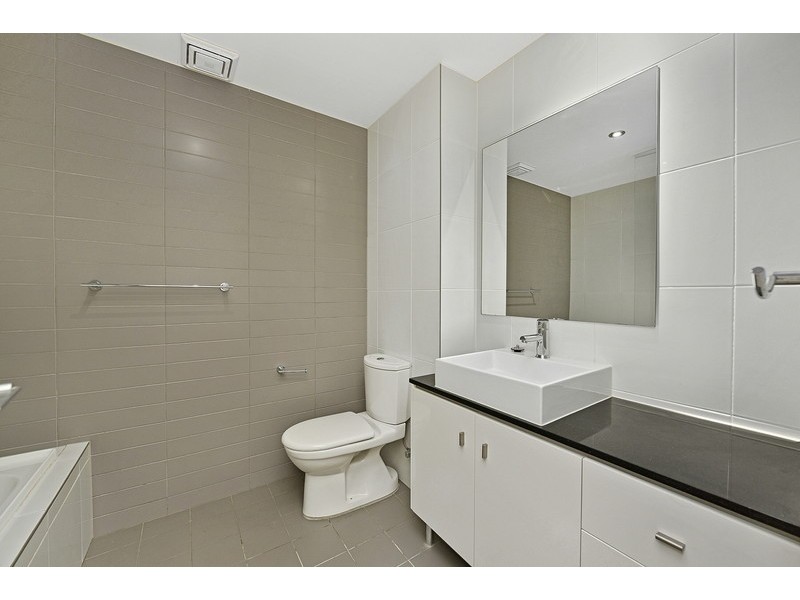 124/3 Stromboli Strait, Wentworth Point NSW 2127
