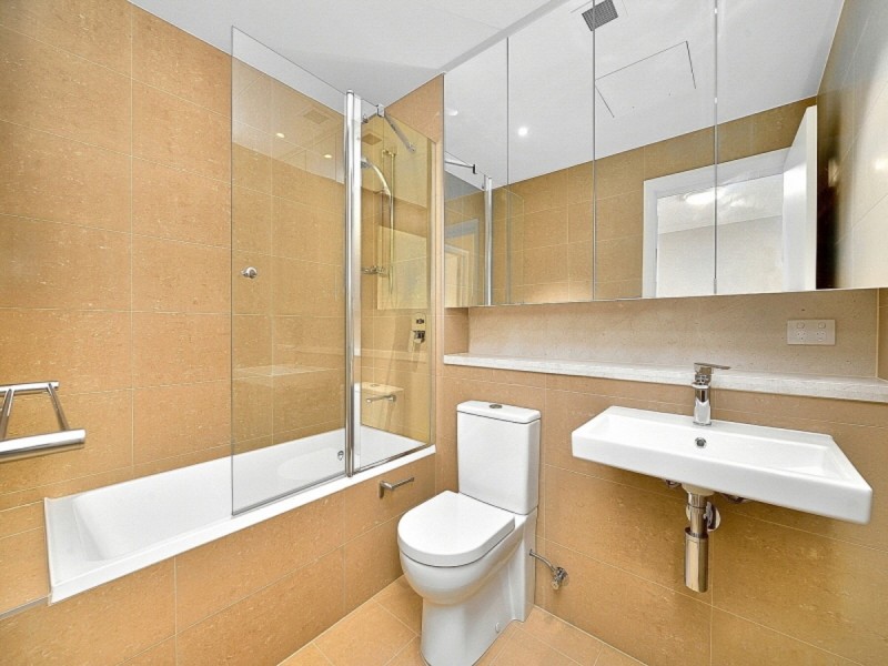 302/7 Waterways, Wentworth Point NSW 2127