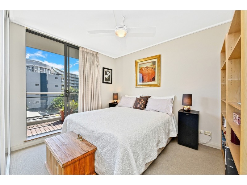 73/29 Bennelong Parkway, Wentworth Point NSW 2127