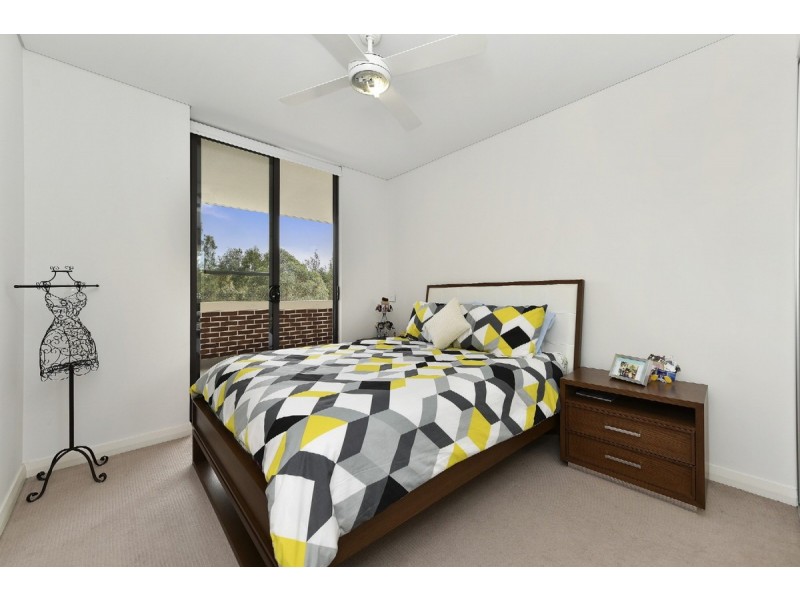 307/27 Hill Road, Wentworth Point NSW 2127