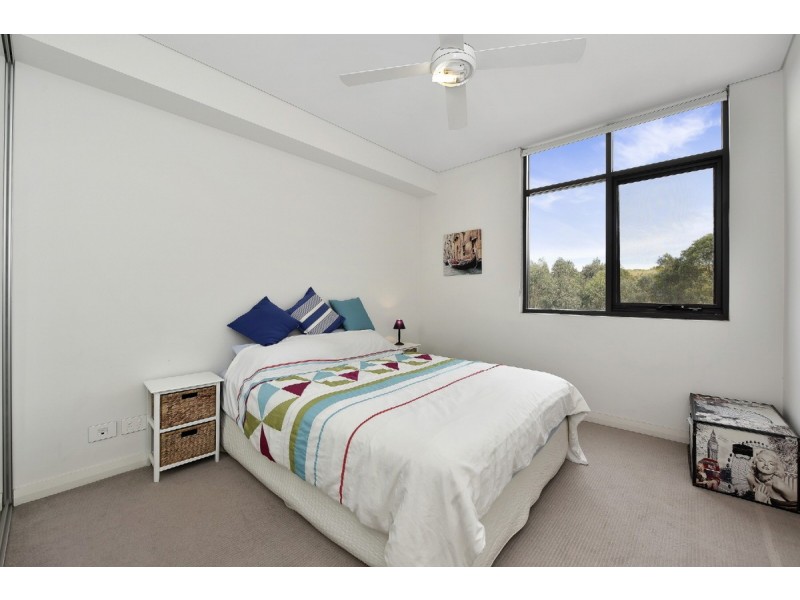 307/27 Hill Road, Wentworth Point NSW 2127