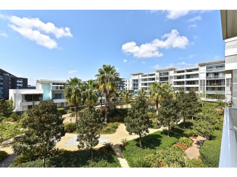 587/33 Hill Road, Wentworth Point NSW 2127