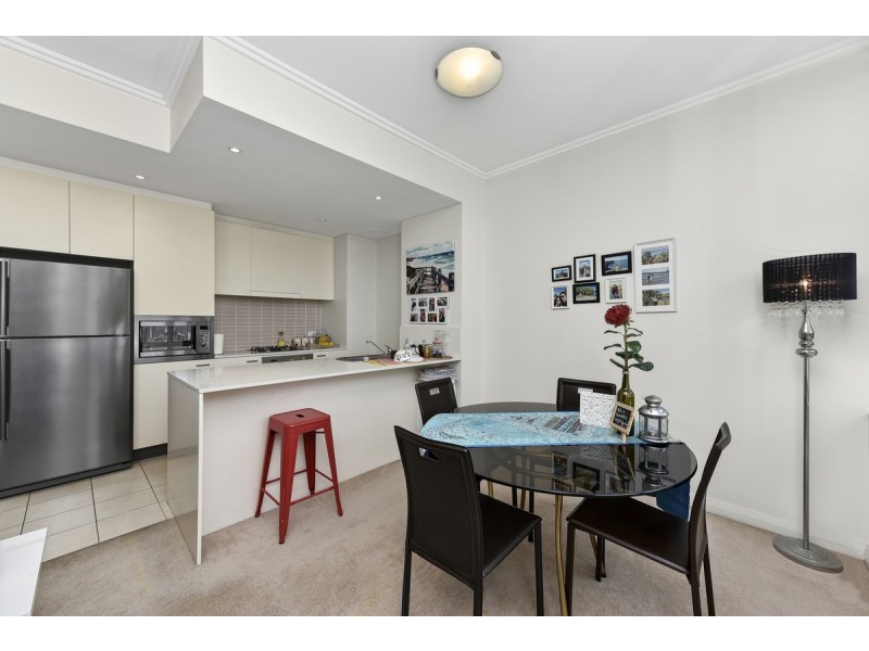 587/33 Hill Road, Wentworth Point NSW 2127