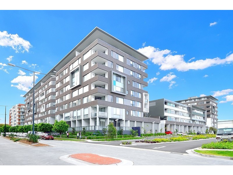 D305/17 Monza Boulevard, Wentworth Point NSW 2127