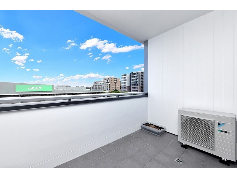 D305/17 Monza Boulevard, Wentworth Point NSW 2127