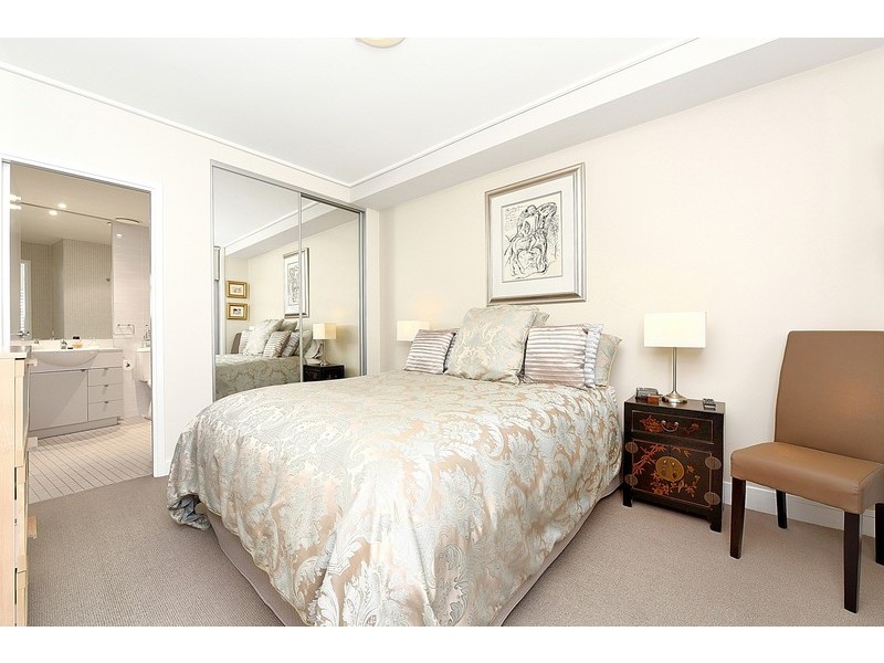 214/3 Amalfi Drive, Wentworth Point NSW 2127