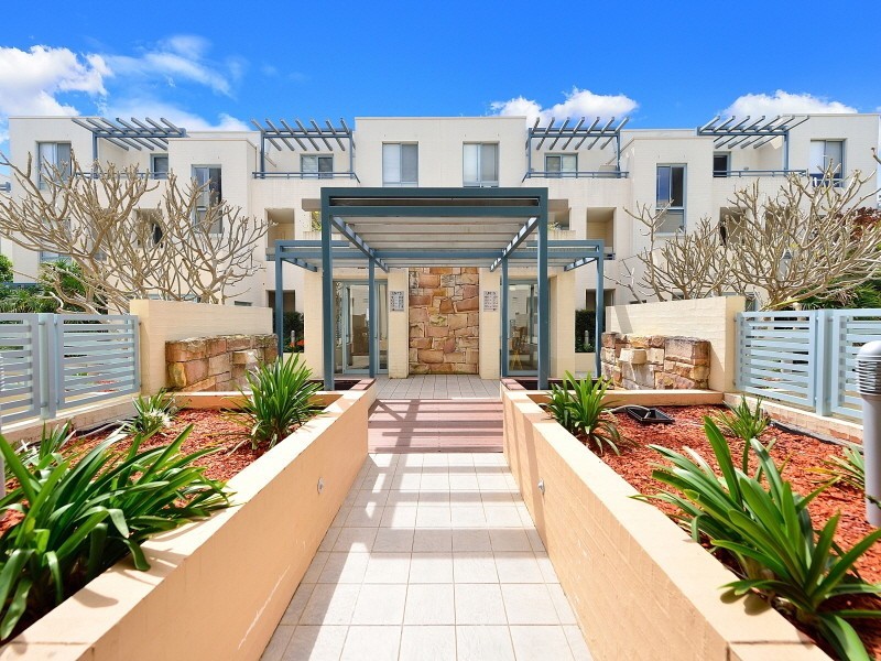 112/5 Stromboli Strait, Wentworth Point NSW 2127
