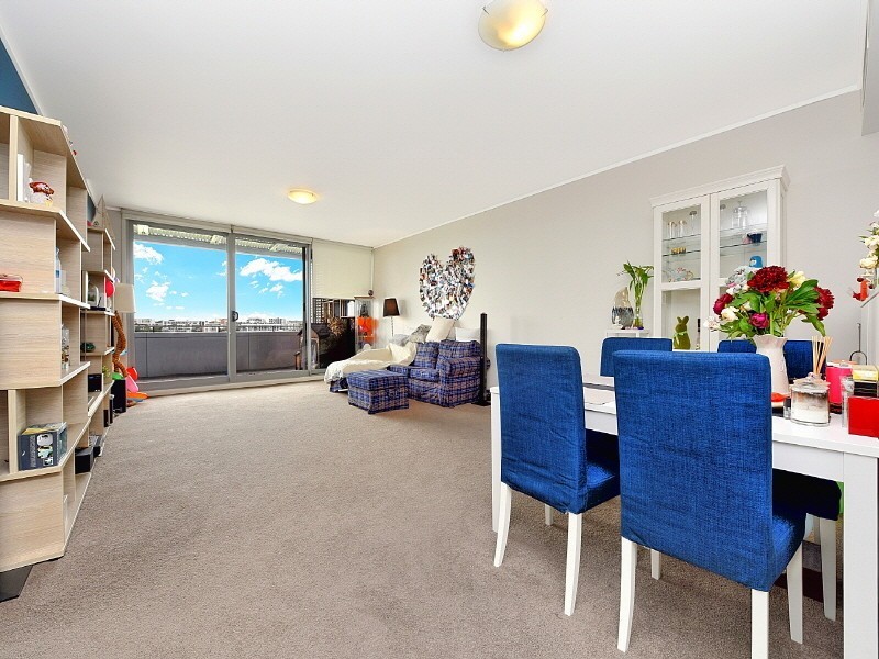 409/11 Lewis Avenue, Rhodes NSW 2138