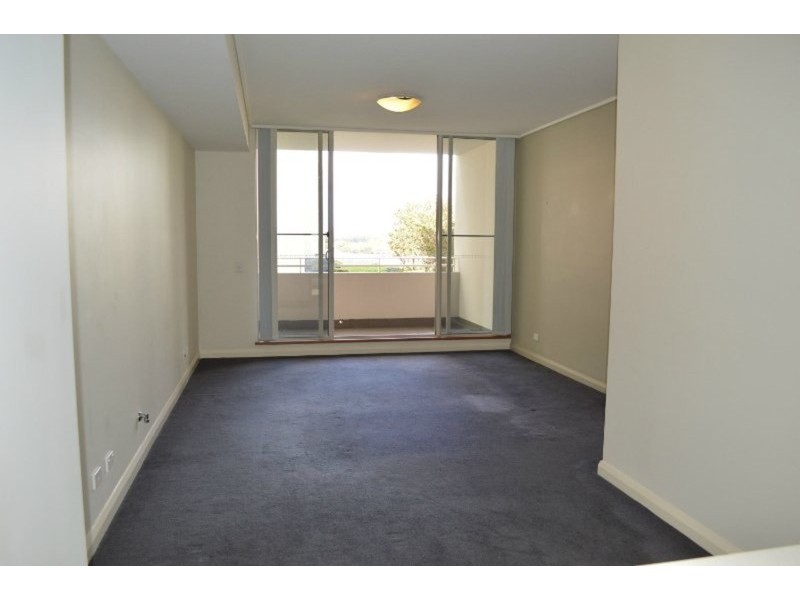 542/2 The Crescent, Wentworth Point NSW 2127