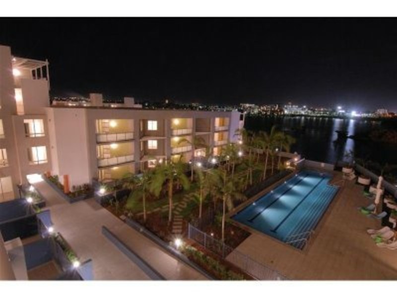 542/2 The Crescent, Wentworth Point NSW 2127