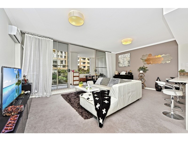 1 Stromboli Strait, Wentworth Point NSW 2127