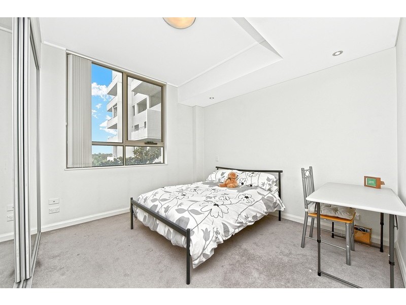 313/19 Hill Road, Wentworth Point NSW 2127